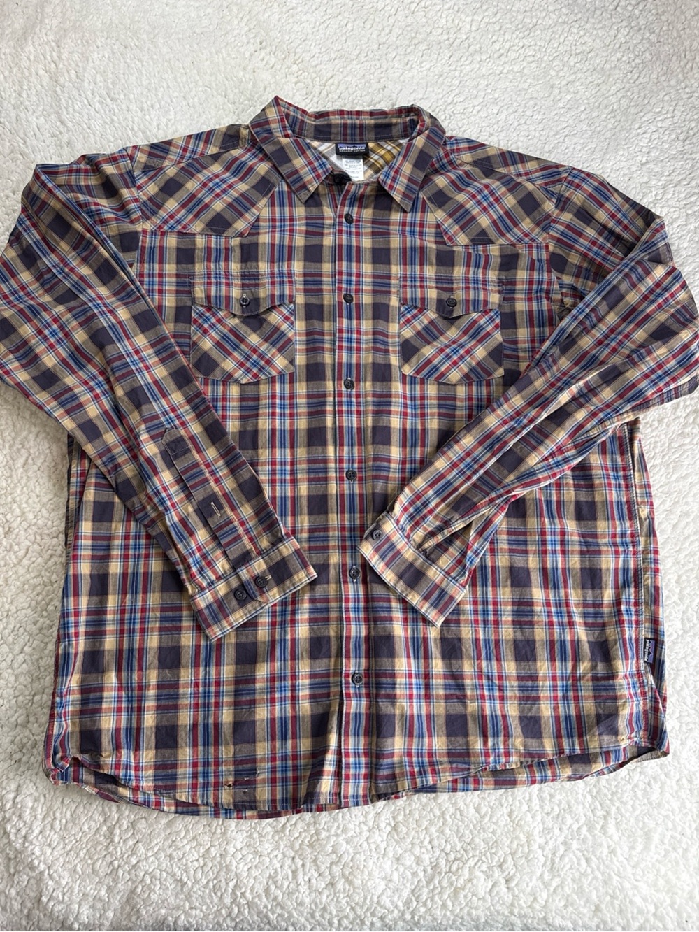 Patagonia Shirt Mens XL Beige Blue Plaid Long Sleeved Good Organic Cotton